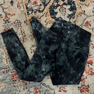 Lululemon leggings